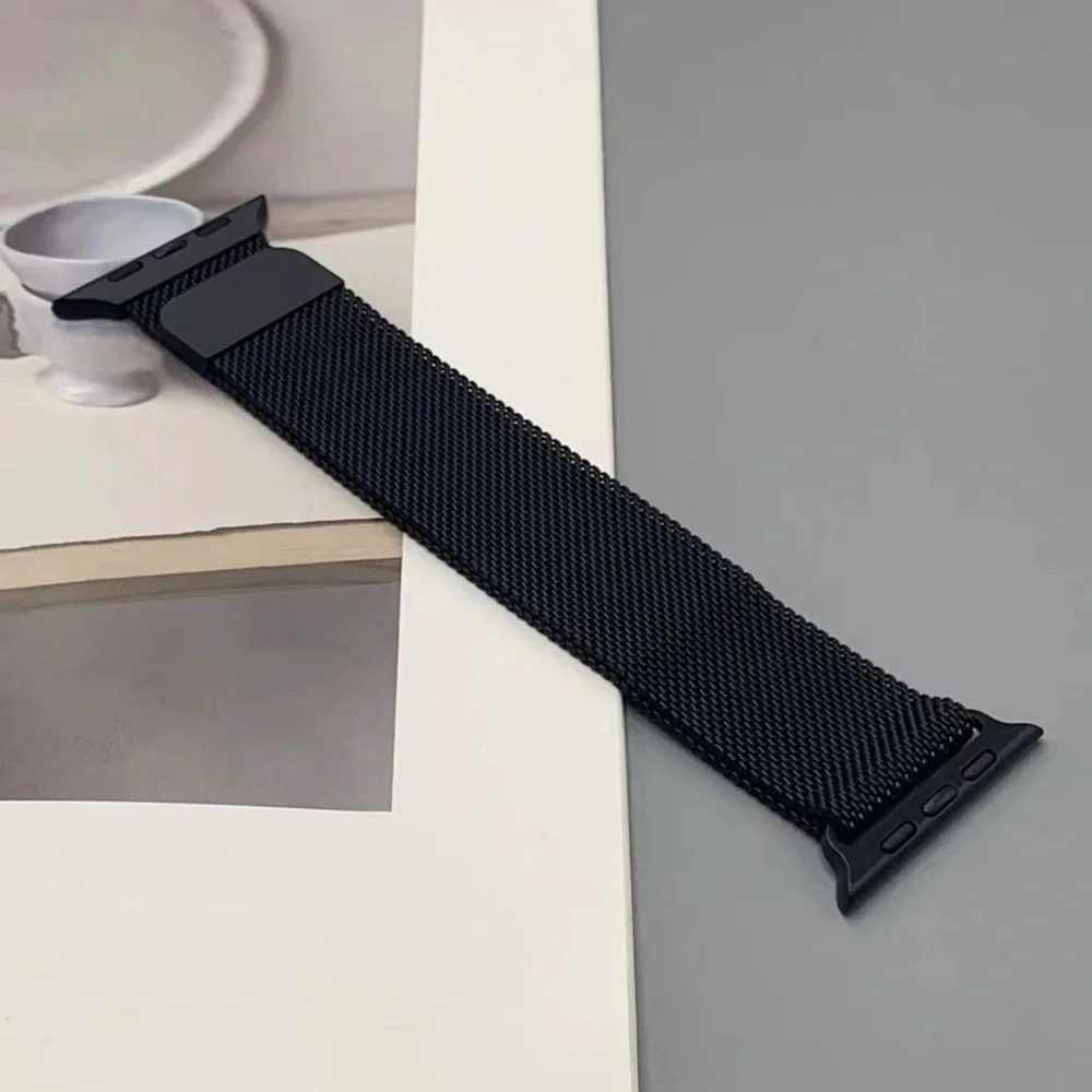 NWT! Magnetic Clasp Replacement Band for Smartwatch: Black 42-49 MM